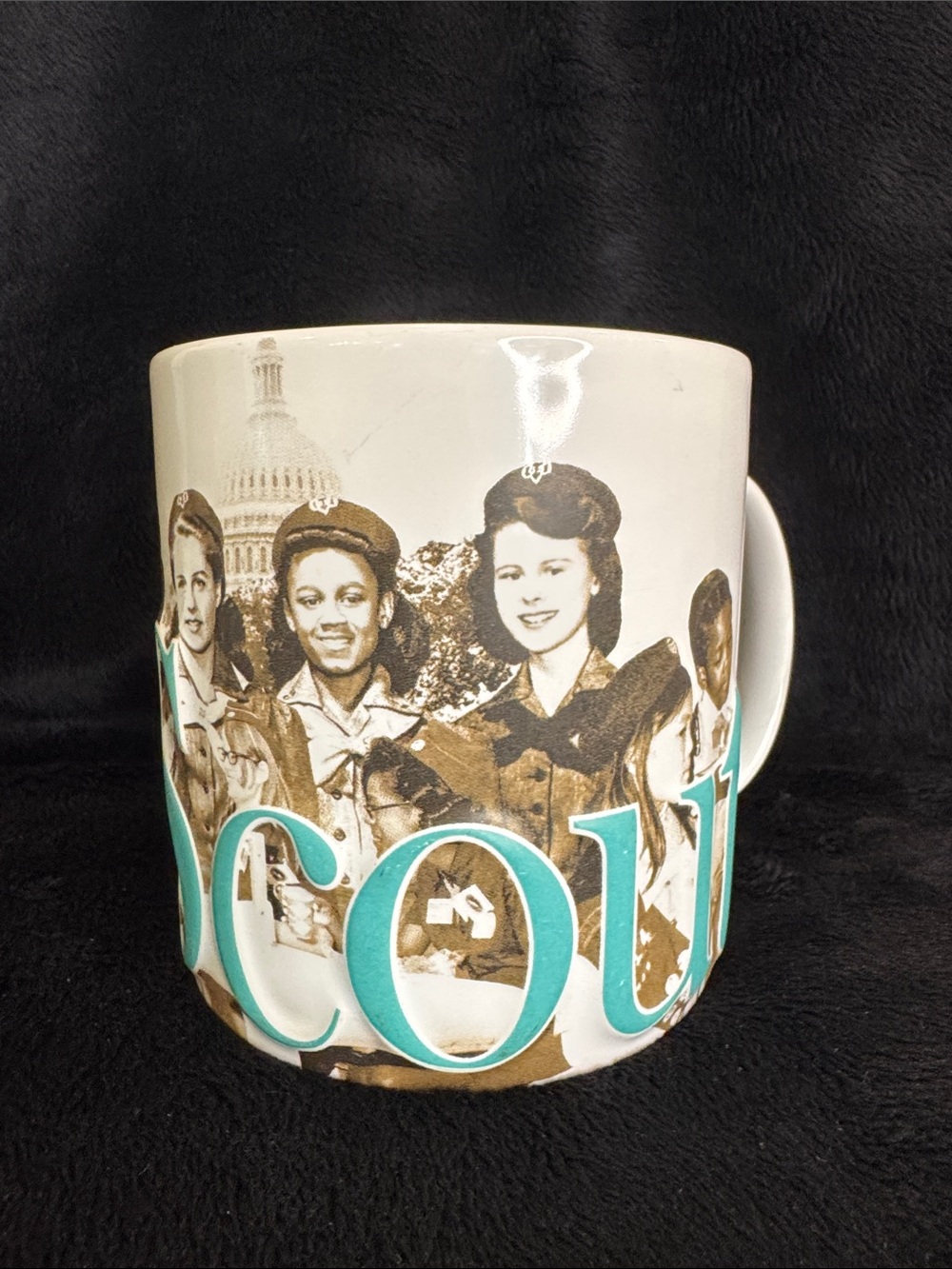 Girl Scouts of the USA Ceramic Mug with Teal Lettering Large Size - Picture 3 of 8